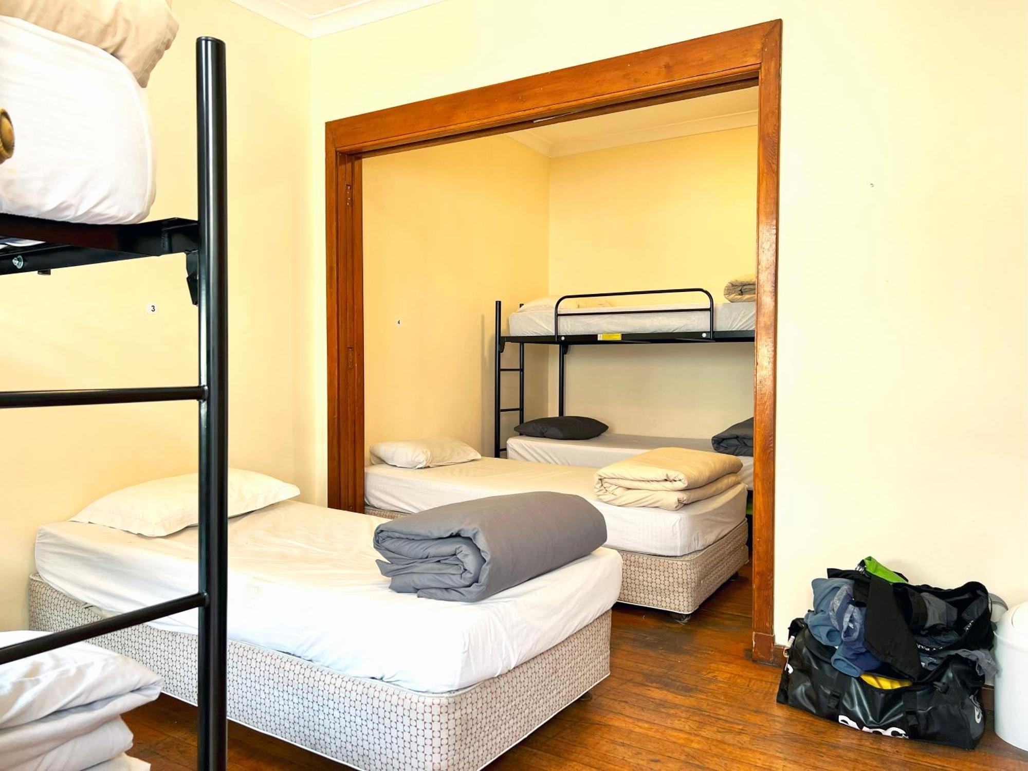 Long Street Backpackers (Adults Only) Pansiyon Cape Town Dış mekan fotoğraf